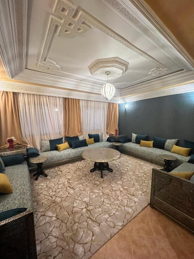 Superbe Appartement Avec Parking Gratuit Marrakesh Esterno foto